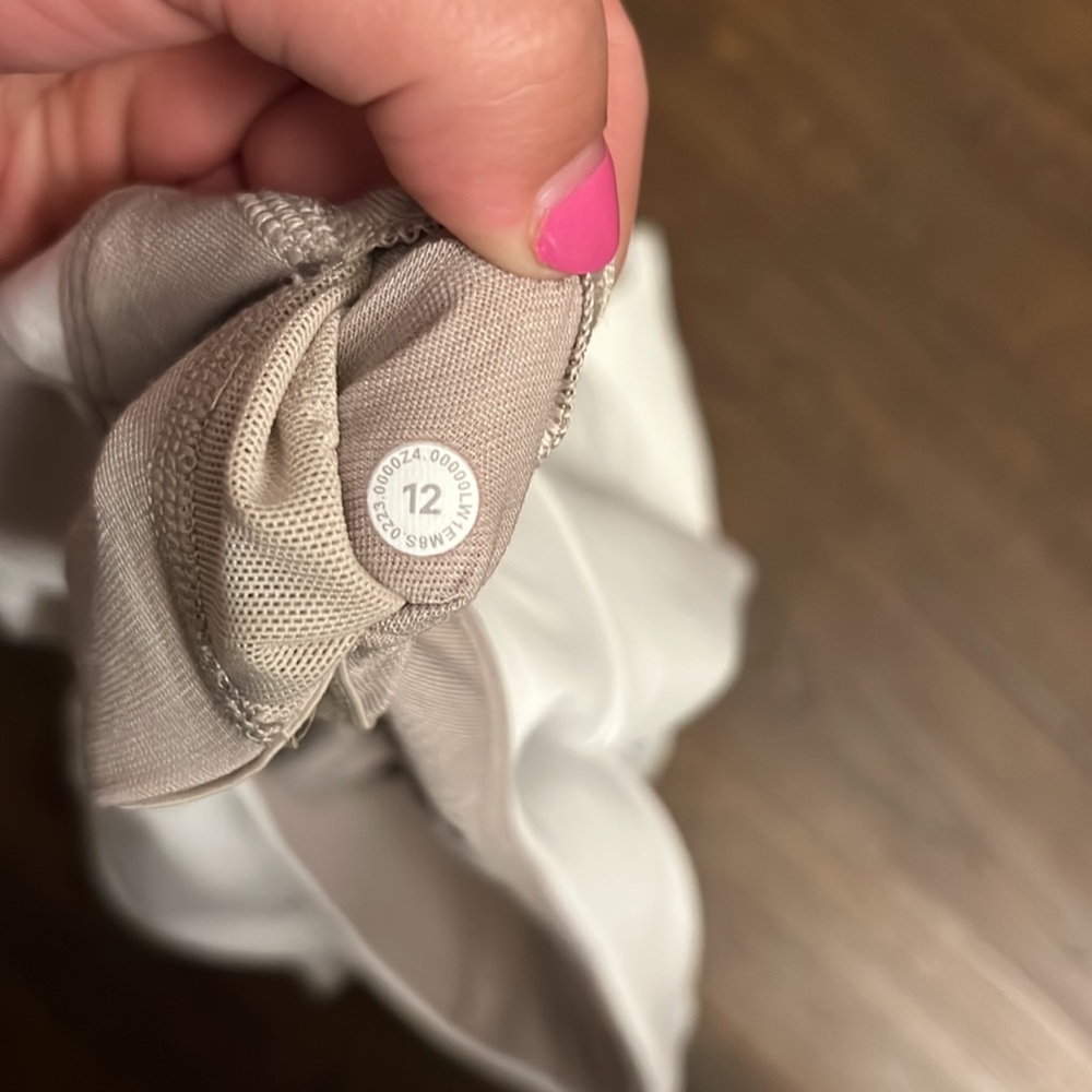 Lululemon Wunder Train Racerback Tank - Picture 8 of 13